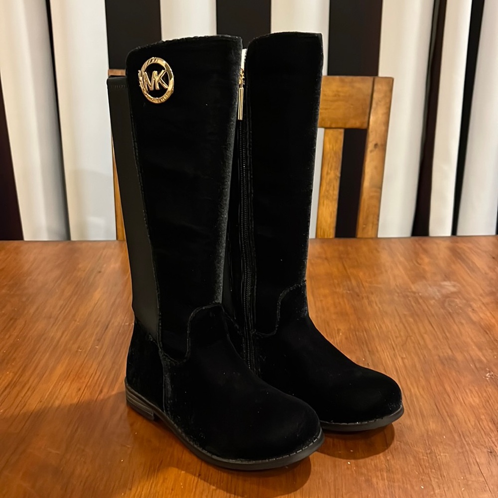 Michael Kors Emma Lily black velour Boots new Girls Youth Size 2